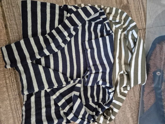 Lots de 2 Tee-shirt manche longues col roulée 4ans/104cm