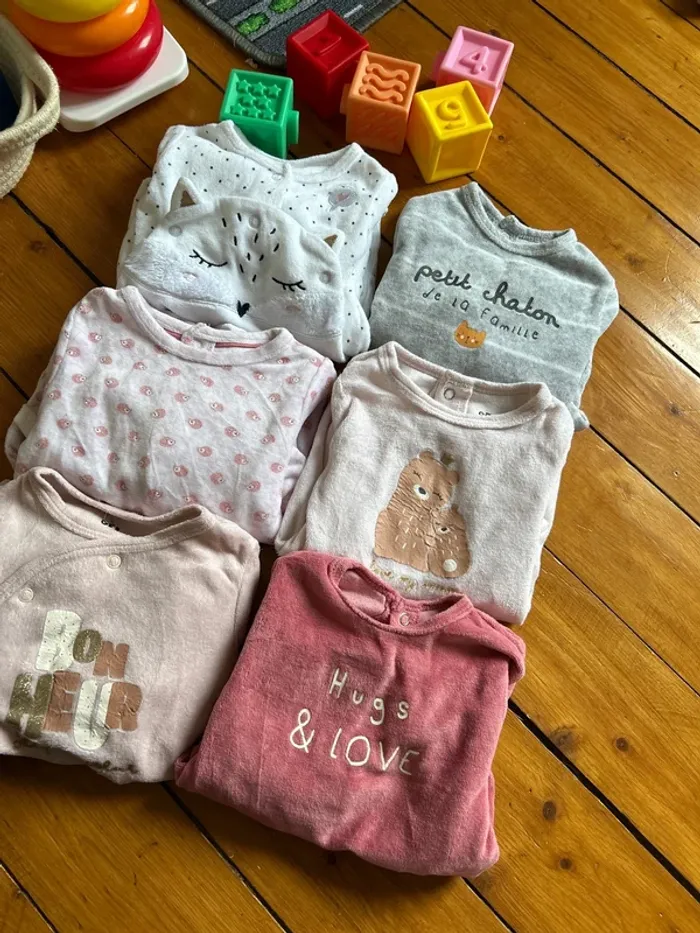 Lot 6 pyjama 3 mois - photo numéro 3