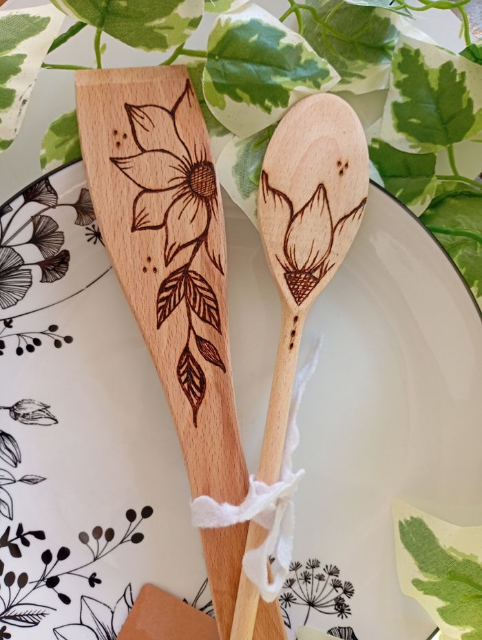 ✨Lot de deux cuillères en bois ✨