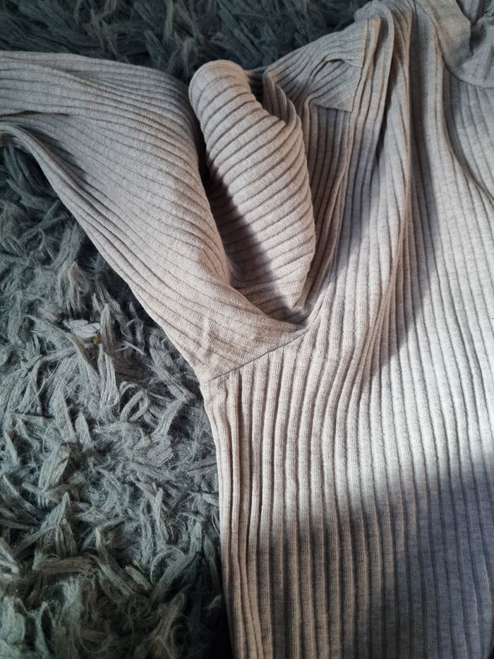 Pull côtelé beige clair taille M - photo numéro 7