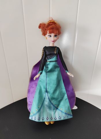 Poupée Anna – très bon état (La Reine des Neiges)