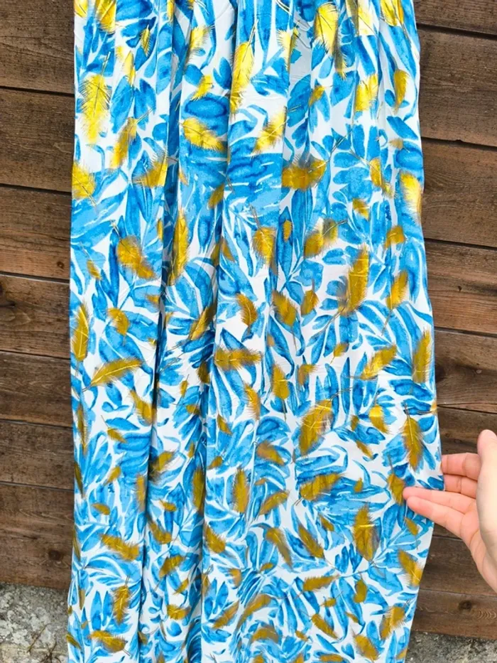 Robe longue imprimée bleue et feuilles dorées été taille 40/42 - photo numéro 12