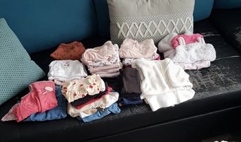 Lot de vêtements filles 1 mois (possible achat à l'unité)
