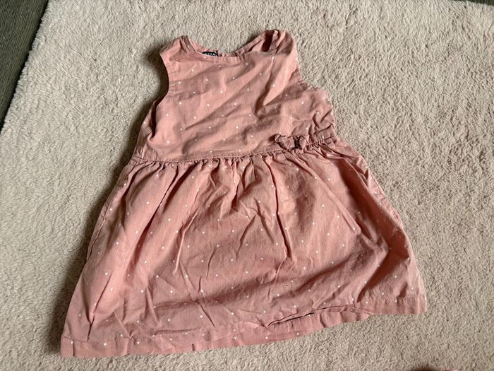 Lot 2 robes - photo numéro 3