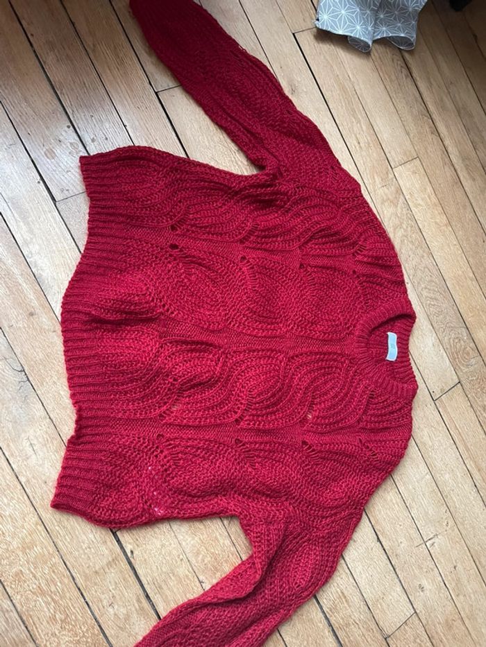 Pull rouge