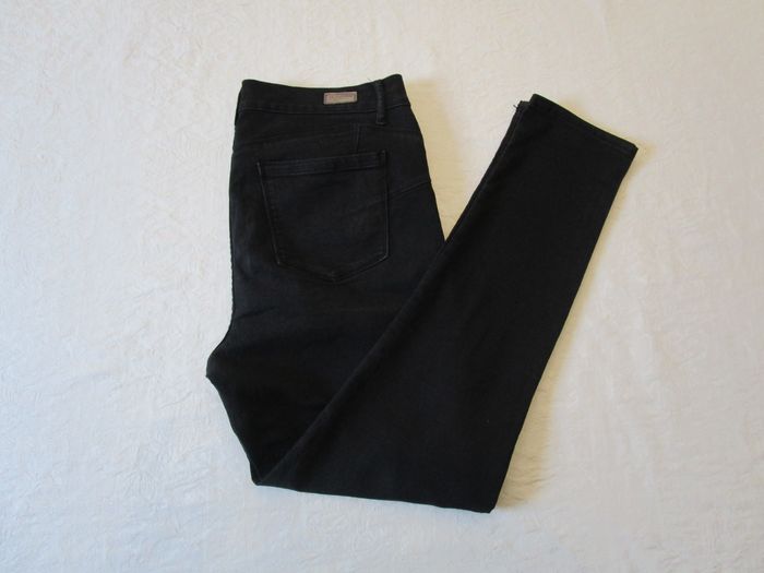 Jean femme Juicy Couture coupe skinny stretch taille 42 W32 L30 noir (J282) - photo numéro 1