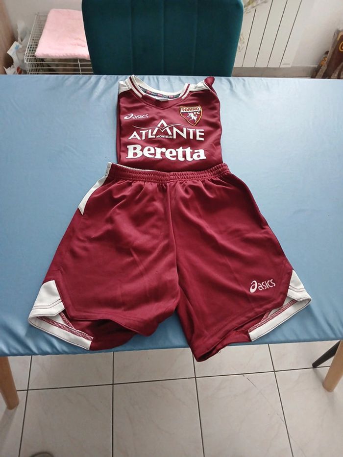 Ensemble foot FC Torino Italie Italia