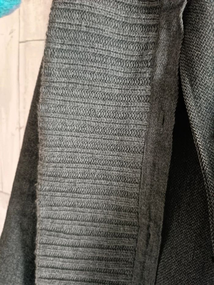 Manteau mi-long caban gris - photo numéro 9