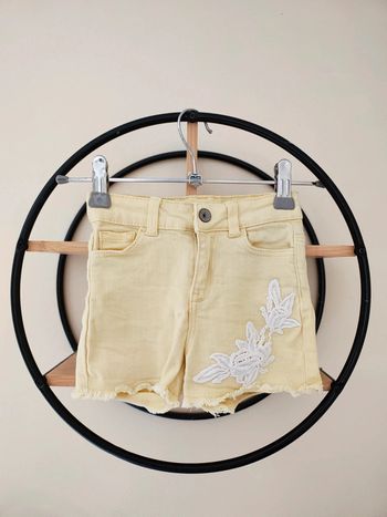 4 ans short in extenso