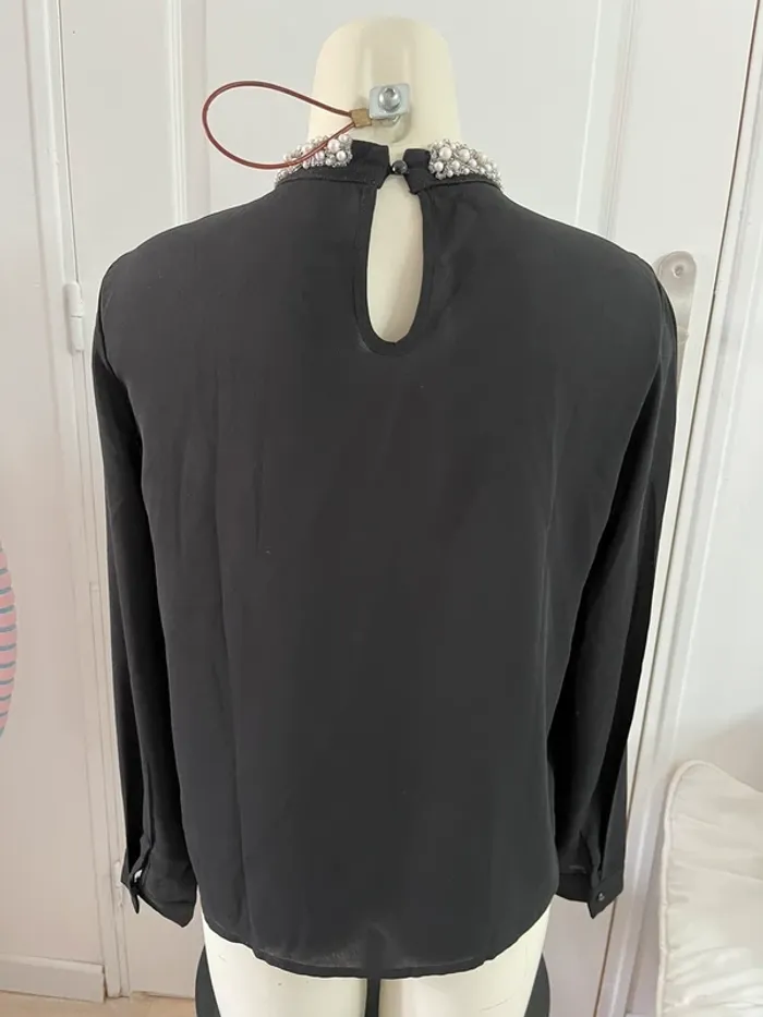 Blouse fluide et légèrement transparente - photo numéro 7