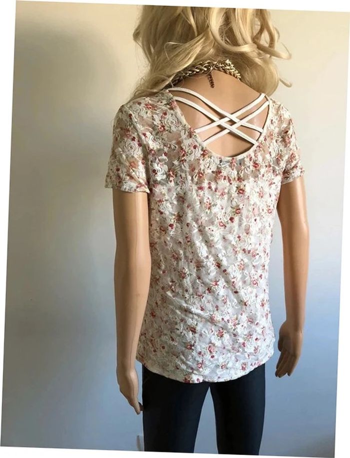 Haut blanc écru en dentelle à manches courtes Mim taille S TBE - photo numéro 8