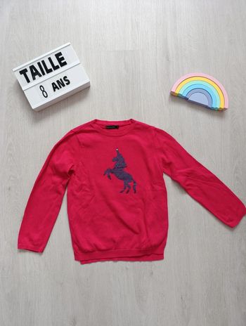 Pull fin 8ans