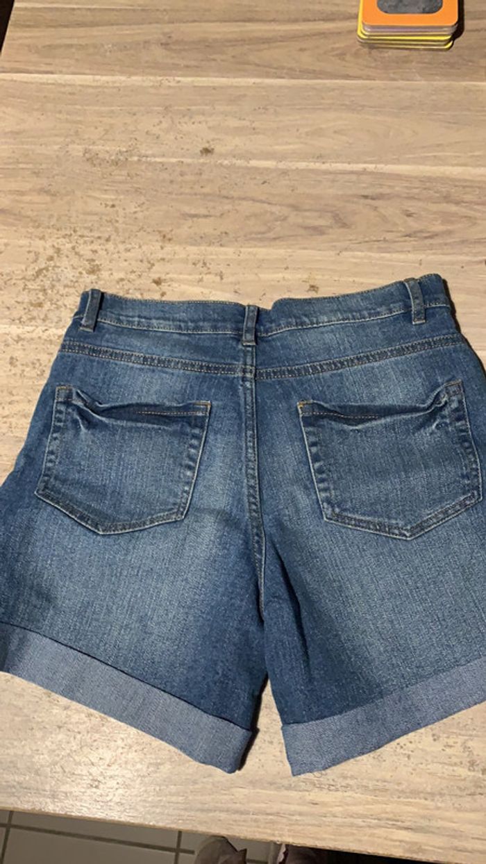 Short - photo numéro 2