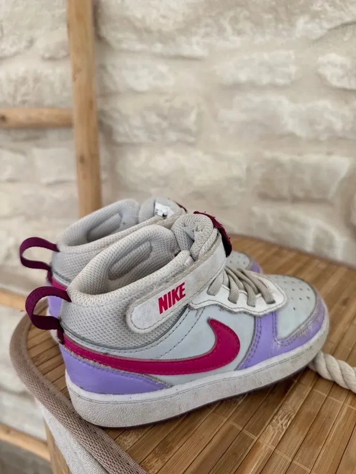 Basket Nike Pointure 26 - 5 € - photo numéro 5