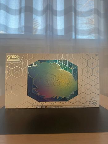 Coffret Pokémon Premium Terapagos ex sans booster mais avec les cartes promo et goodies Français