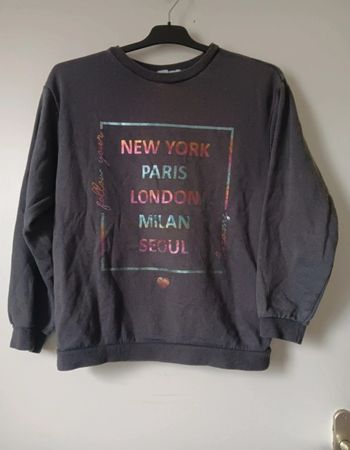 Pull primark 12-13 ans molletonné en bon etat