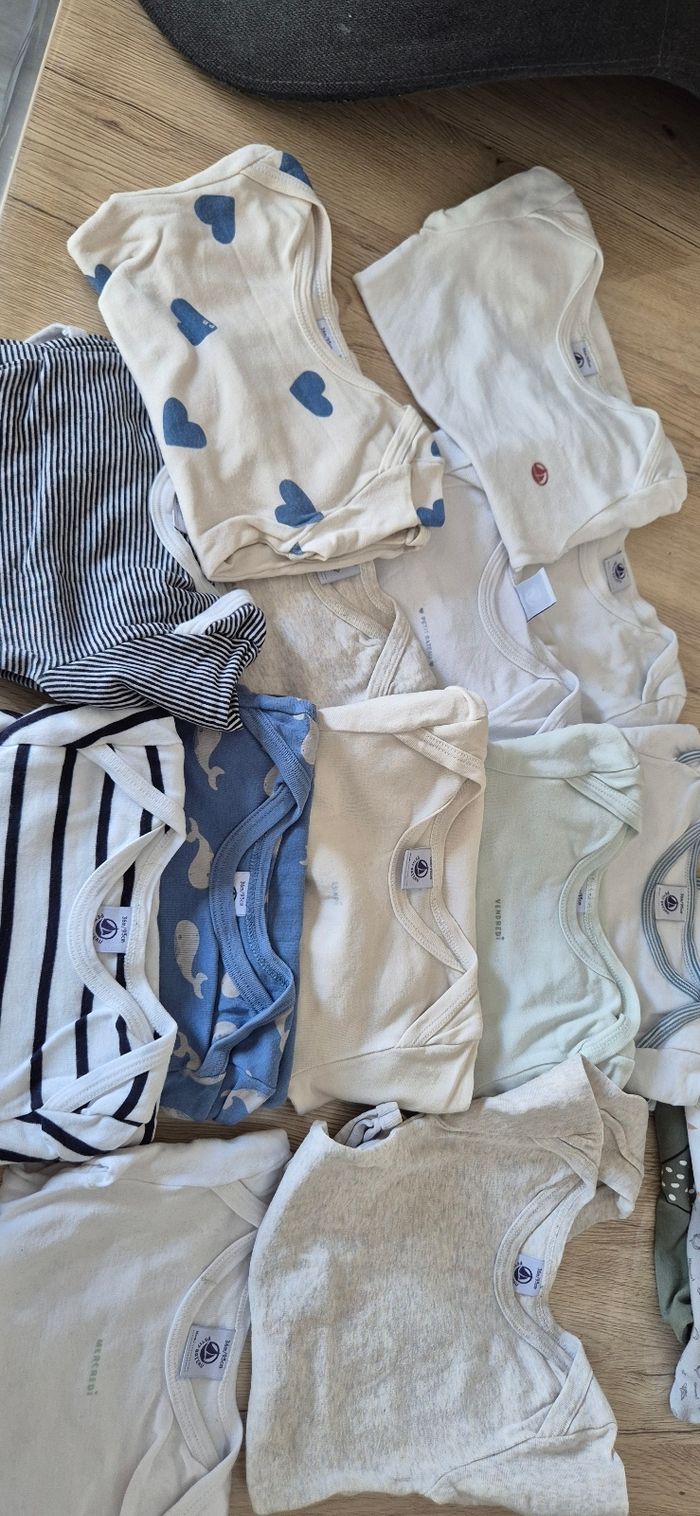 Lot bodies petit bateau + 3 autres LR et petit beguin - photo numéro 2