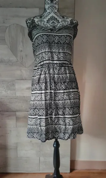 Robe à bretelles
