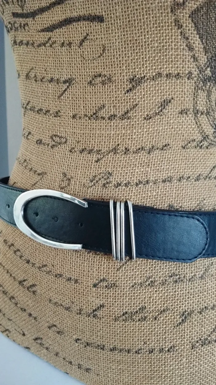 Ceinture noire boucle argenté 80 cm - photo numéro 5