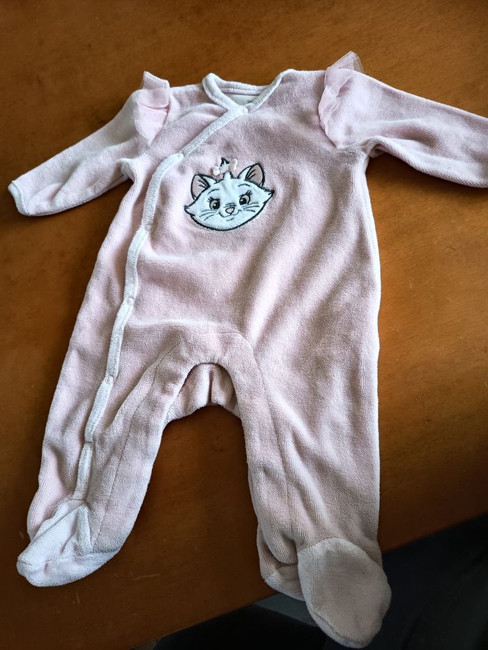2  gigoteuse+ 5 pyjamas - photo numéro 4