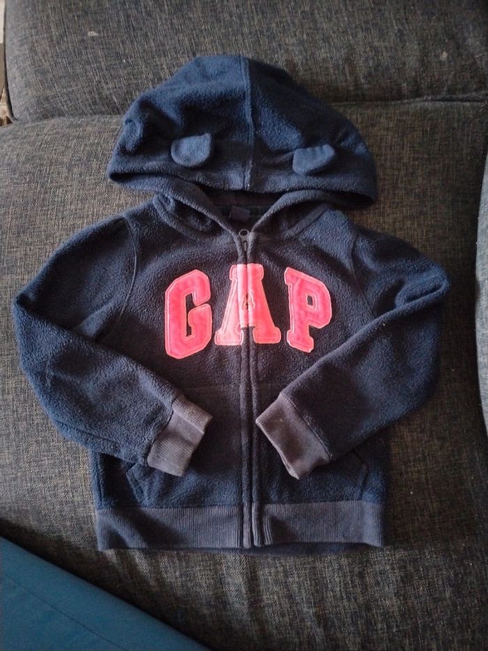 Gilet capuche