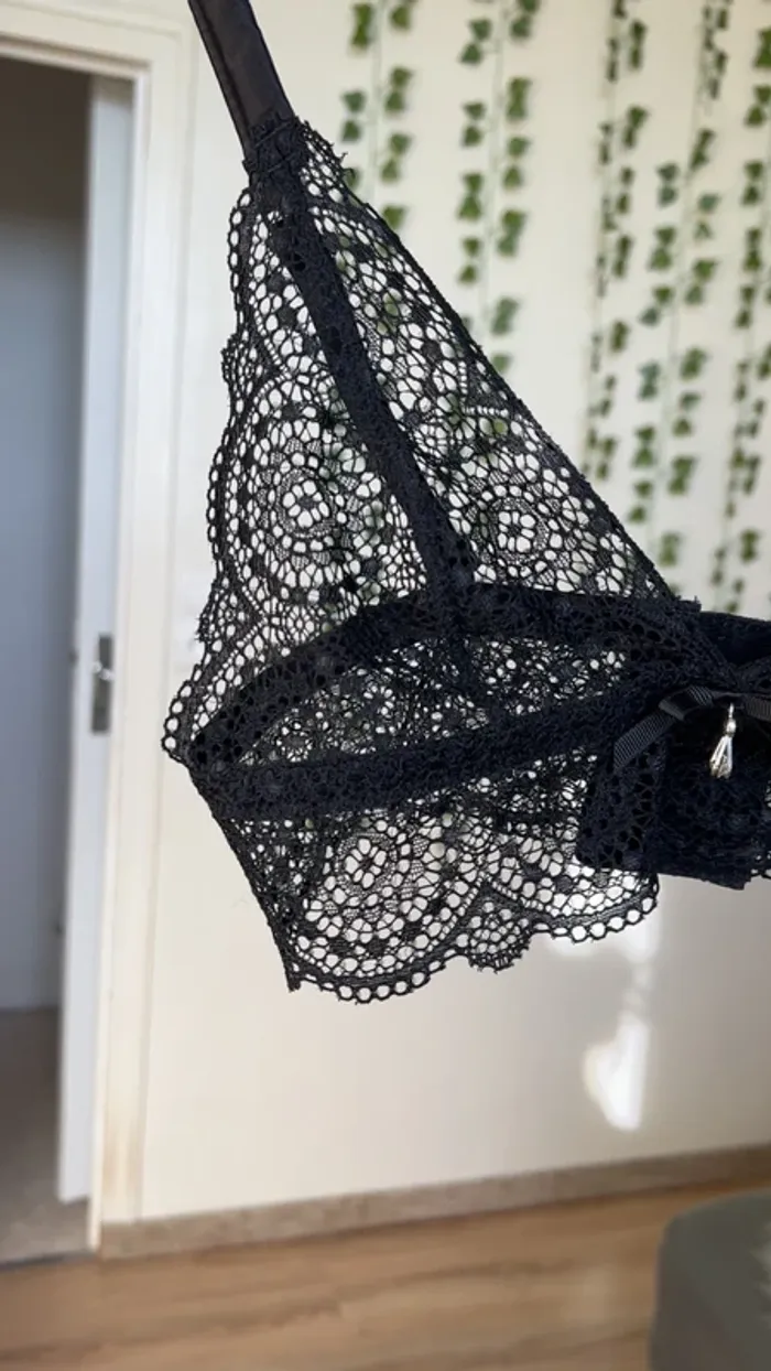 🖤 Soutien-gorge dentelle noire 🖤 - photo numéro 2