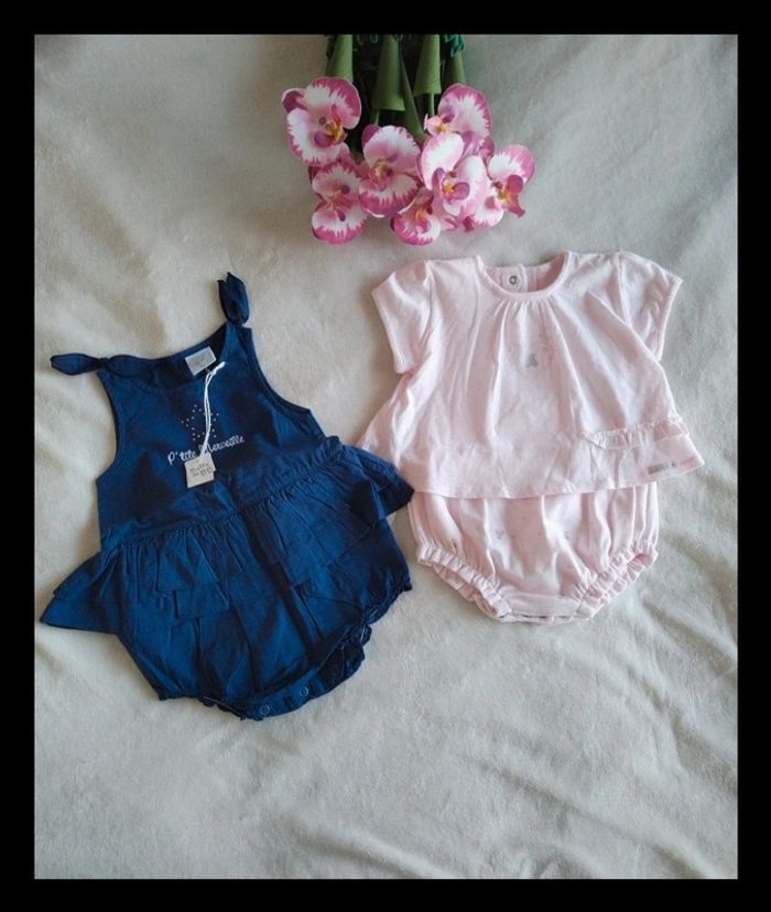 Lot de 2 barboteuses neuves taille 6 mois