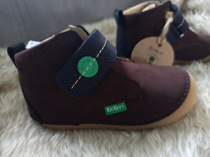 Chaussures Kickers 23 neuves - photo numéro 3