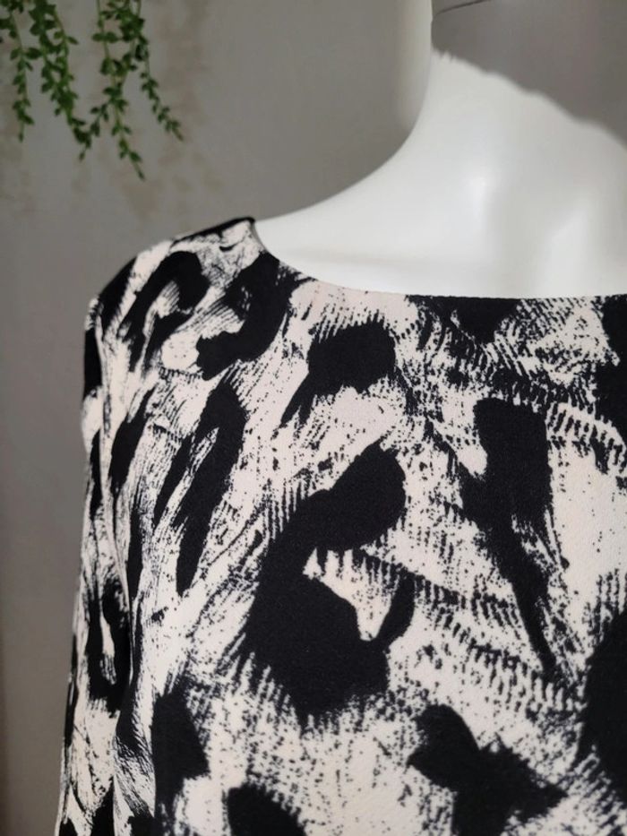 Robe noire et blanc - photo numéro 3