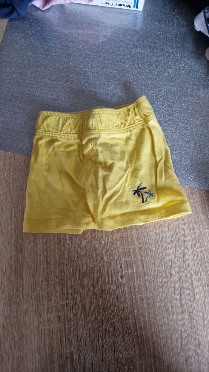 Vetmeent garçon 3 mois