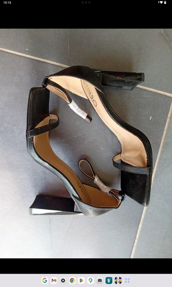 Chaussures neuves femme 