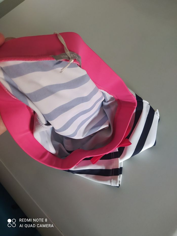 Jupe de plage taille 8ans neuf 3suisses - photo numéro 3