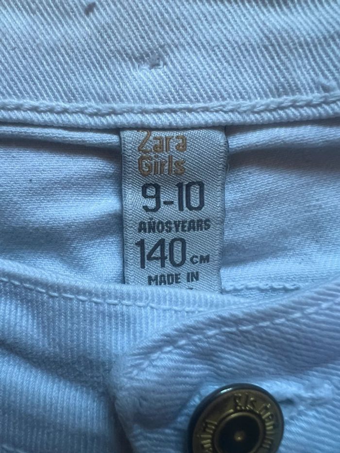 Short jeans fille blanc Zara Girls taille 9-10ans 140cm - photo numéro 3