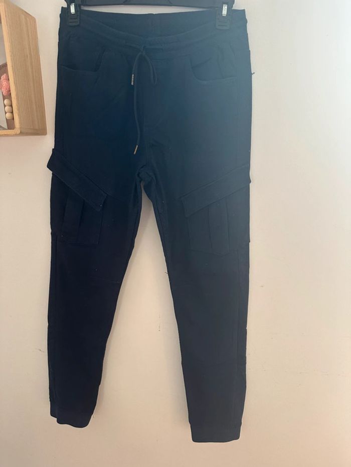 Pantalon jogging livergy taille 40