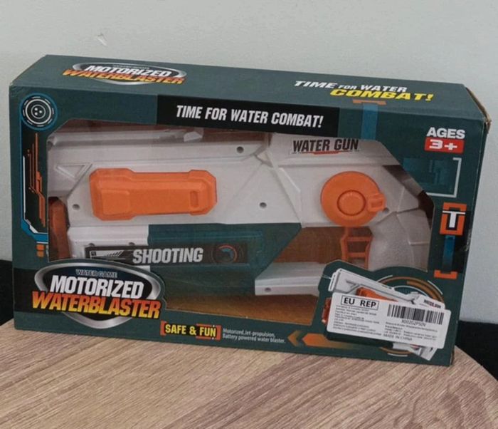 Pistolet à eau électrique puissant neuf