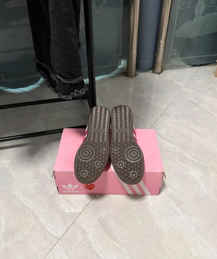 Nouveau Adidas Samba x Comme De Garcon - Taille 37 - photo numéro 5