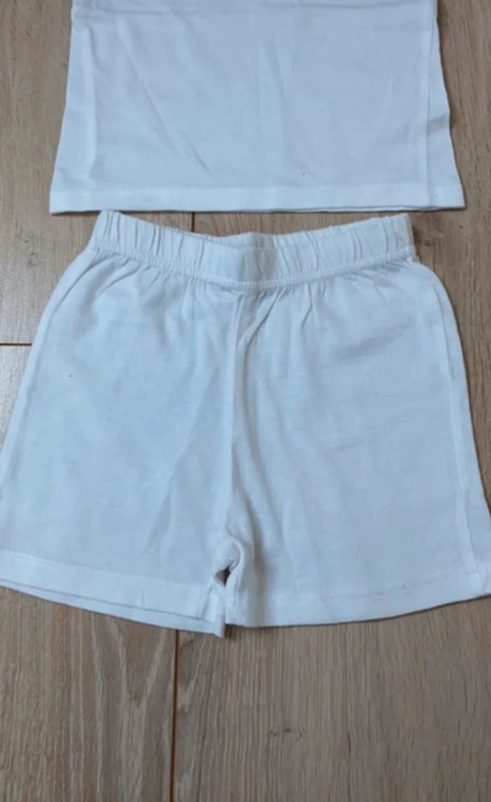 Ensemble blanc 9 mois - photo numéro 2