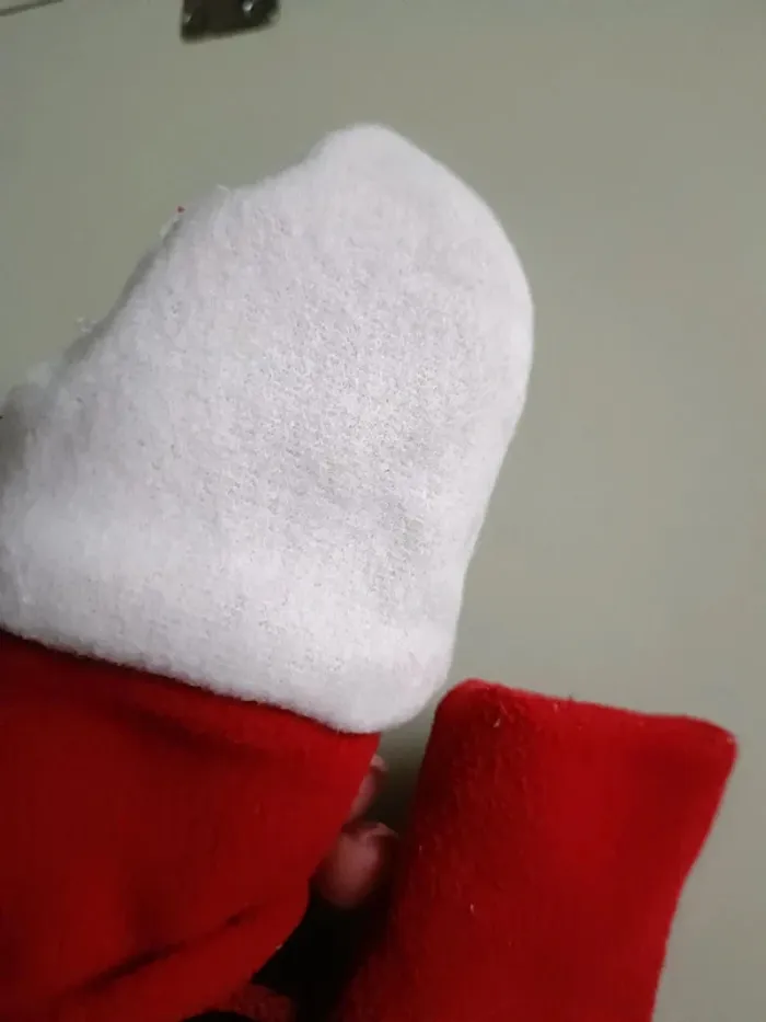 Moufles chaude ,0-1 ans rouge dinosaure avec cordon - photo numéro 6