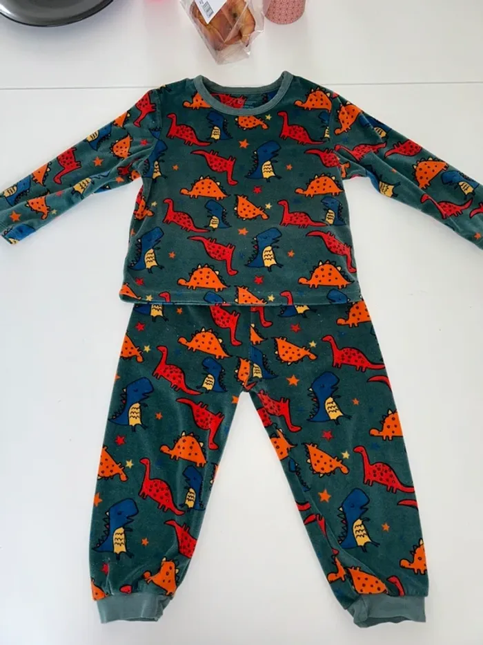 Pyjama garçon dinosaures 36 mois primark