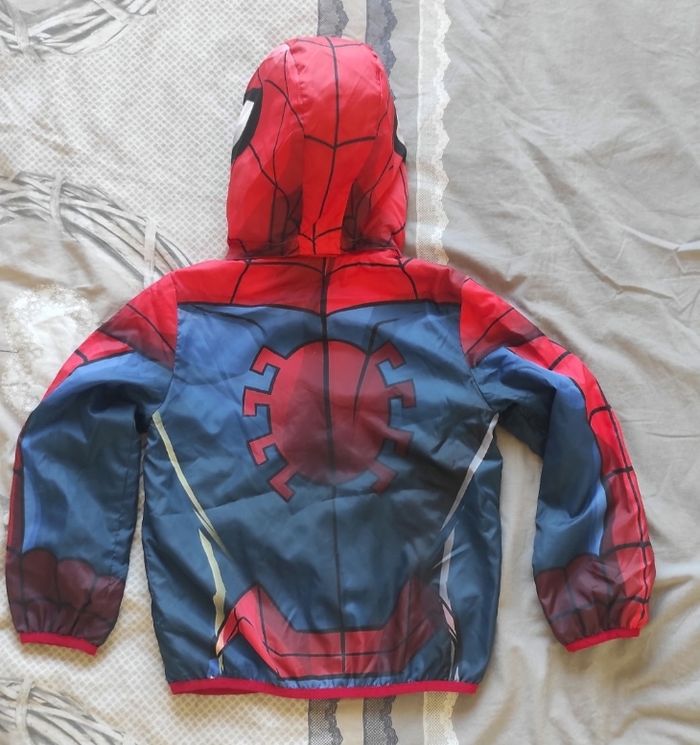 Veste coupe vent spiderman - photo numéro 2