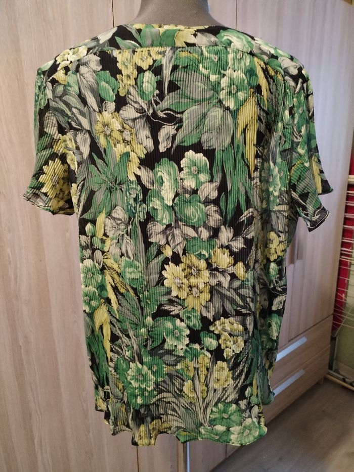 Chemise femme manches courtes taille 42 /44 - photo numéro 4
