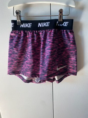 Short Nike