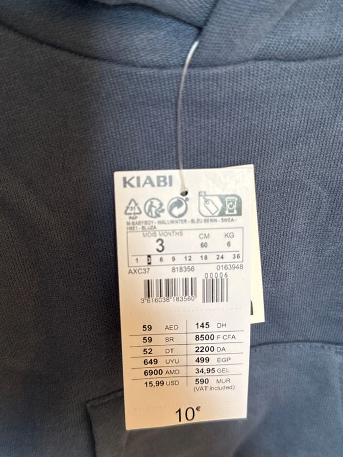 Sweat capuche neuf avec étiquette bleu taille 3 mois - photo numéro 2