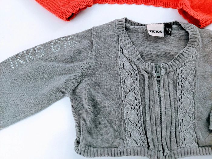 Lot de 2 boléro gris taupe IKKS et rouge Pat et Ripaton - photo numéro 2