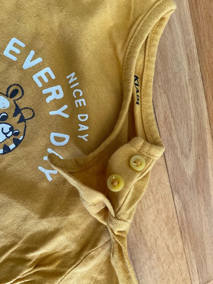 T shirt - photo numéro 3