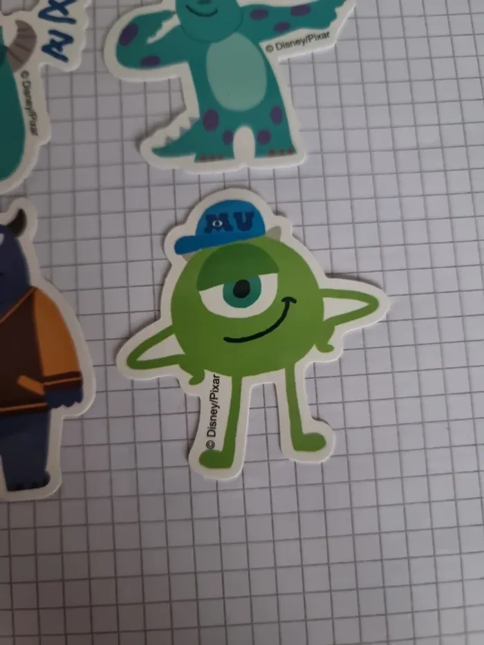 Lot d'autocollants thème pixar monstre et compagnie (lot H) - photo numéro 3