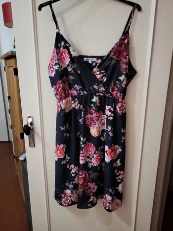 Robe fleurie about you