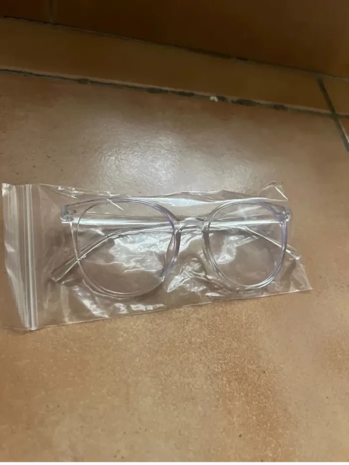 Lunettes transparente branches fines pour écran - lumière bleue