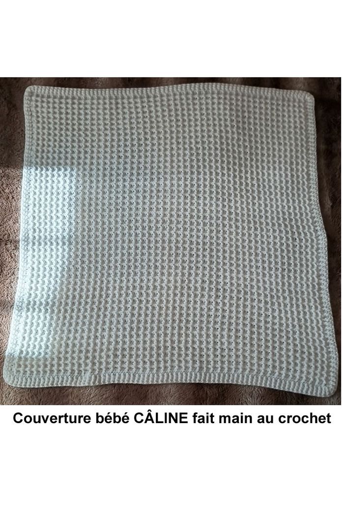 Couverture bébé CÂLINE fait main au crochet - photo numéro 3
