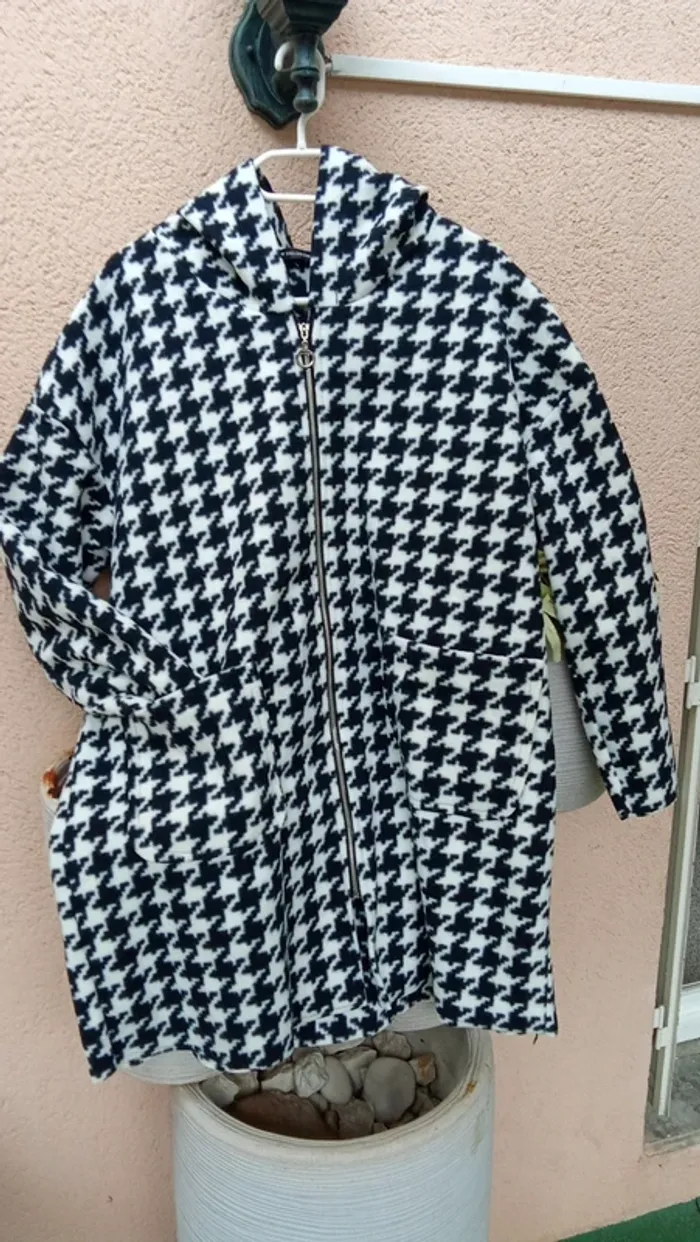 Veste liquette à capuche